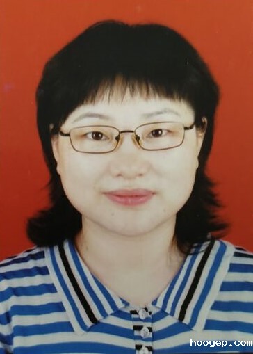 胡英.jpg